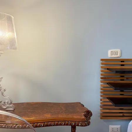 Domus Leonis Apartment